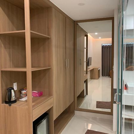 Tan Cuu Long Hotel Ho Chi Minh City Exterior photo