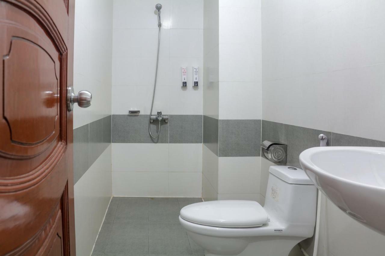 Tan Cuu Long Hotel Ho Chi Minh City Exterior photo